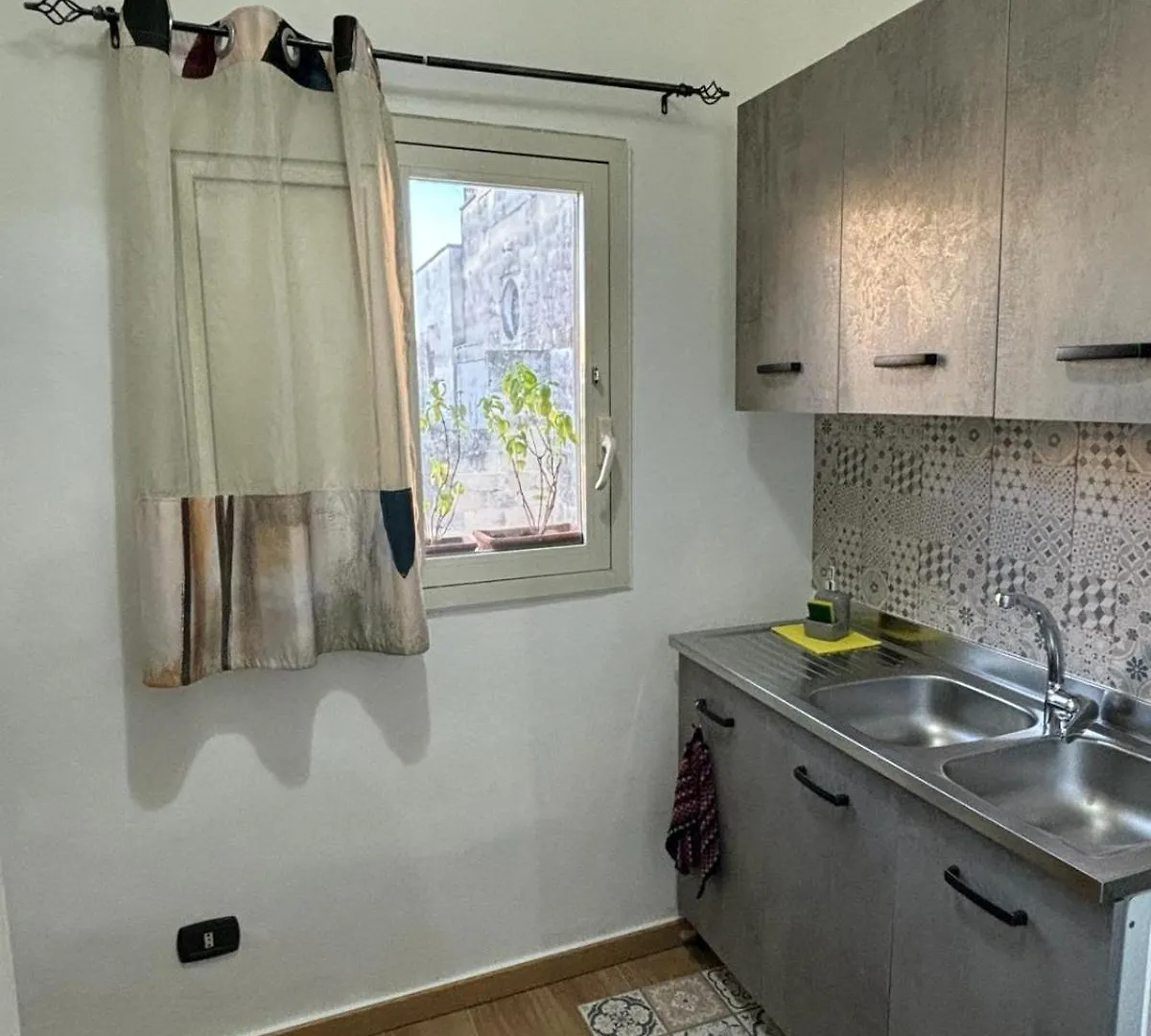 בית נופש הוילה לצ'ה Viapalmieri45